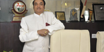 Moradabad activist Arvind Goel on mission to quench thirst of birds