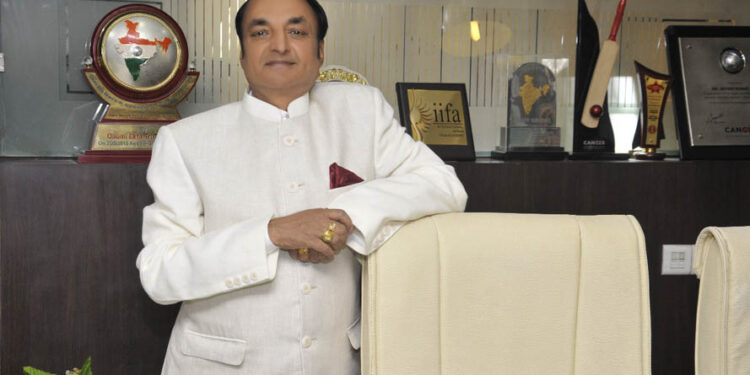 Moradabad activist Arvind Goel on mission to quench thirst of birds