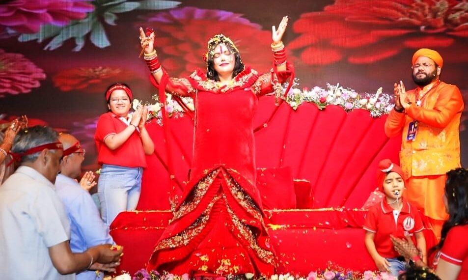 Free medical camp distribution of electric fans and food grains at Radhe Maa's birth anniversary celebration
